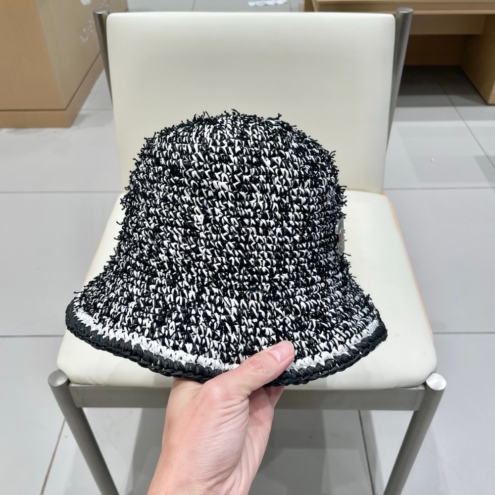CHANEL Black and White Textured Bucket Hat - Picture 6 of 8
